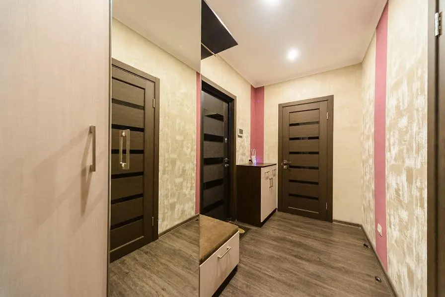 2 Rooms 75M2 Center Of Obolon Near River Side Kiev Appartamento